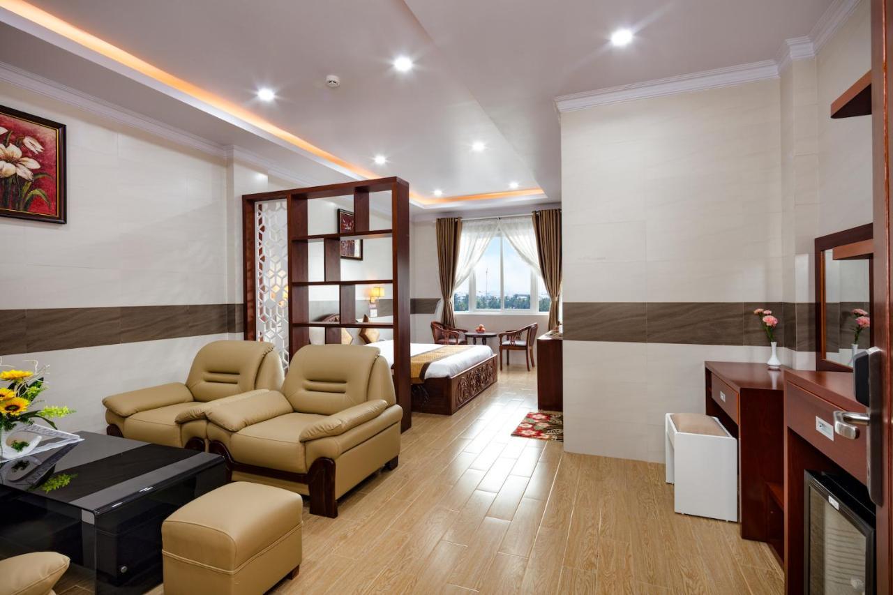 Phuc Ngoc Hotel Rach Gia Exterior foto